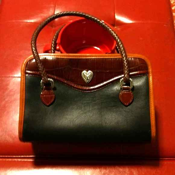 Brighton Handbags - Vintage Brighton purse 👛